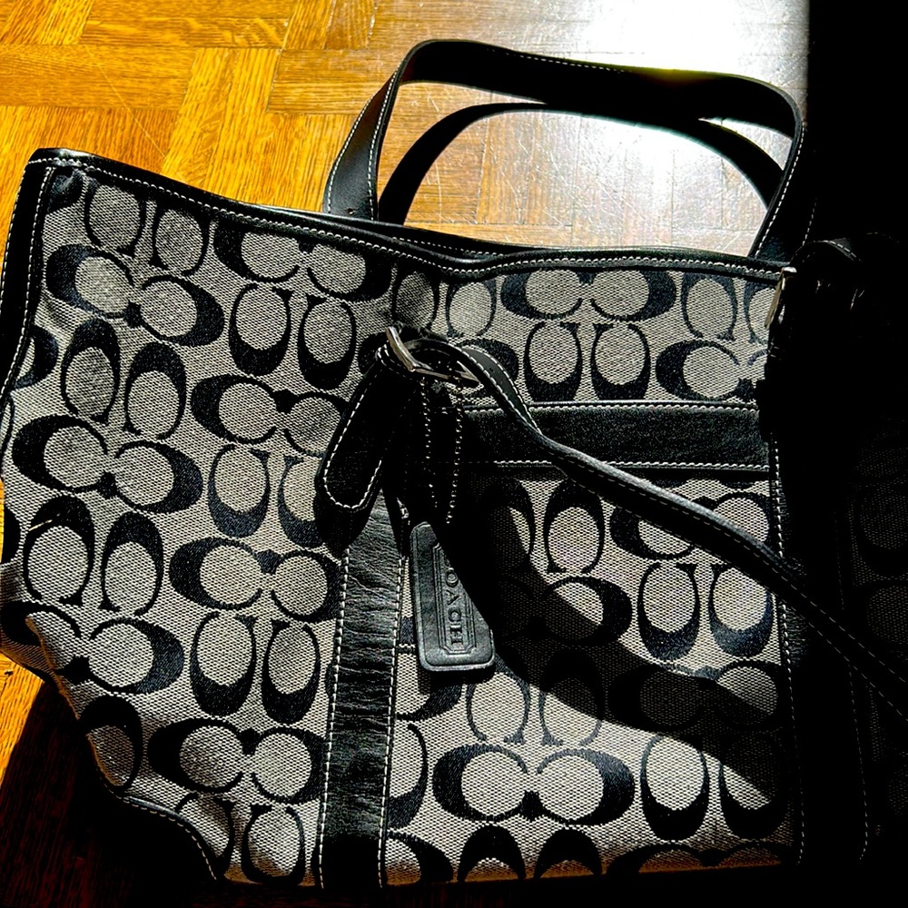 COACH shoulder purse